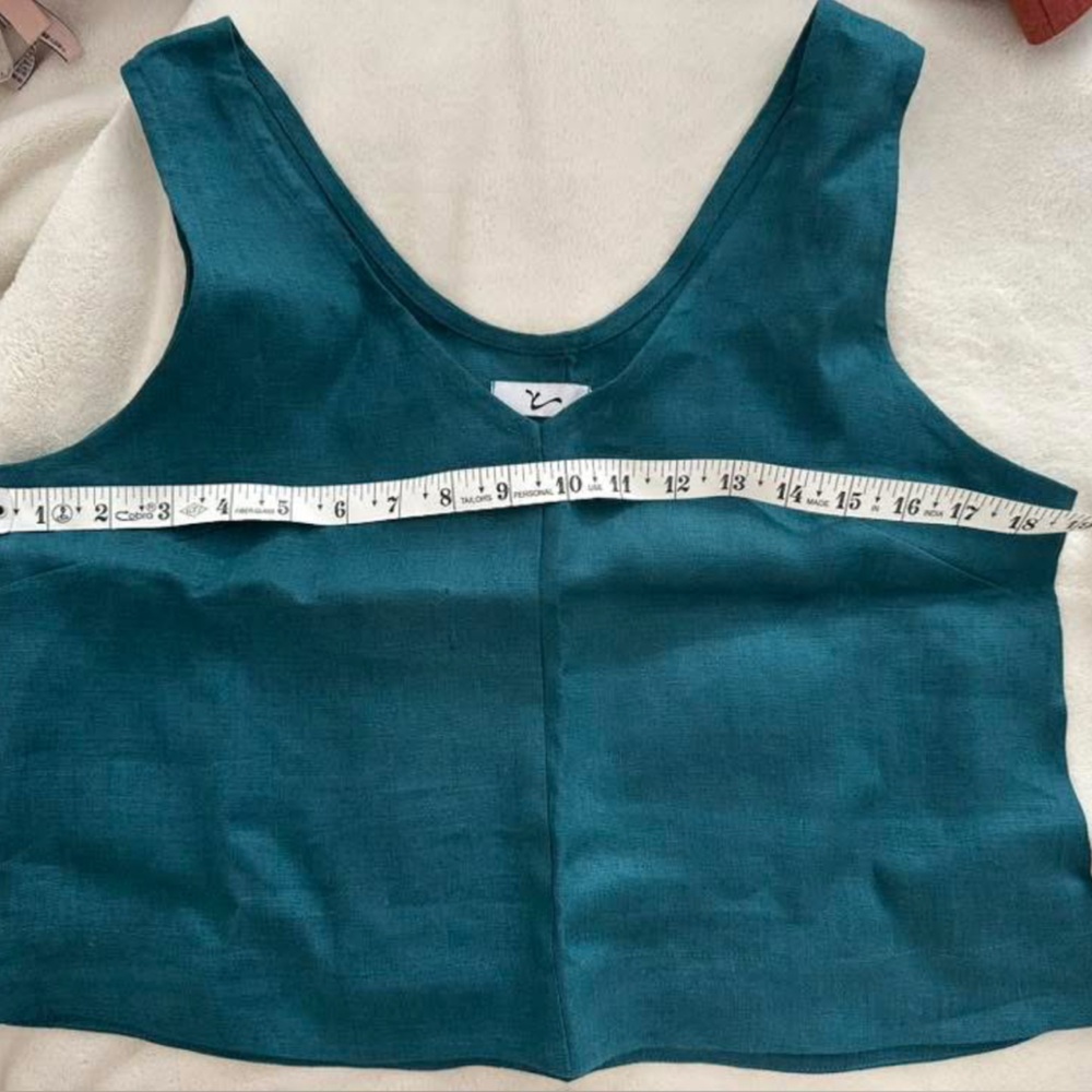 Brand NEW Wavy Linen Andy Tank top S/M in emerald green